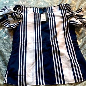 NWT Banana Republic XS bow sleeve navy and white striped top